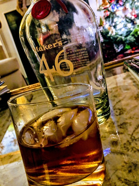 Bourbon, Makers Markeren, Op De Rotsen