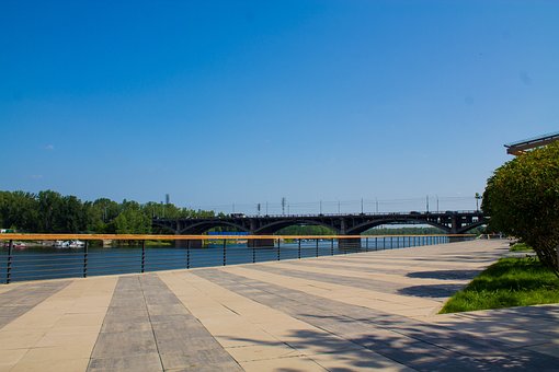 Rivier, Dijk, Stad, Brug, Lucht