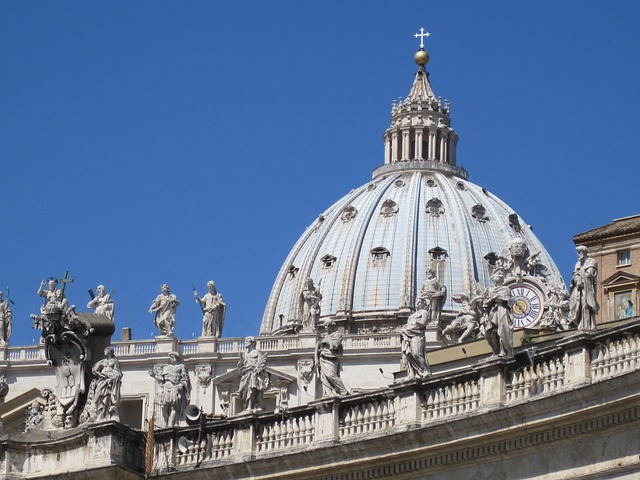 Free The Basilica Church photo and picture