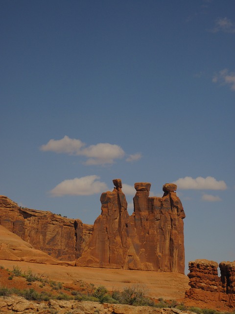 Free Monument Valley Rocks photo and picture