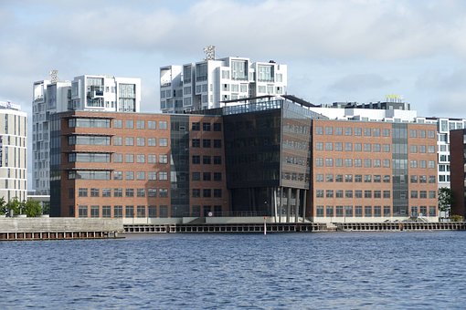 Free Buildings Channel photo and picture