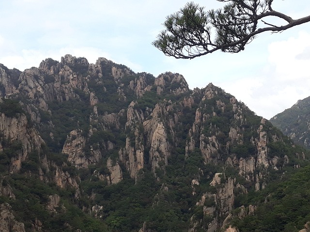 Free Rock Mountain photo and picture