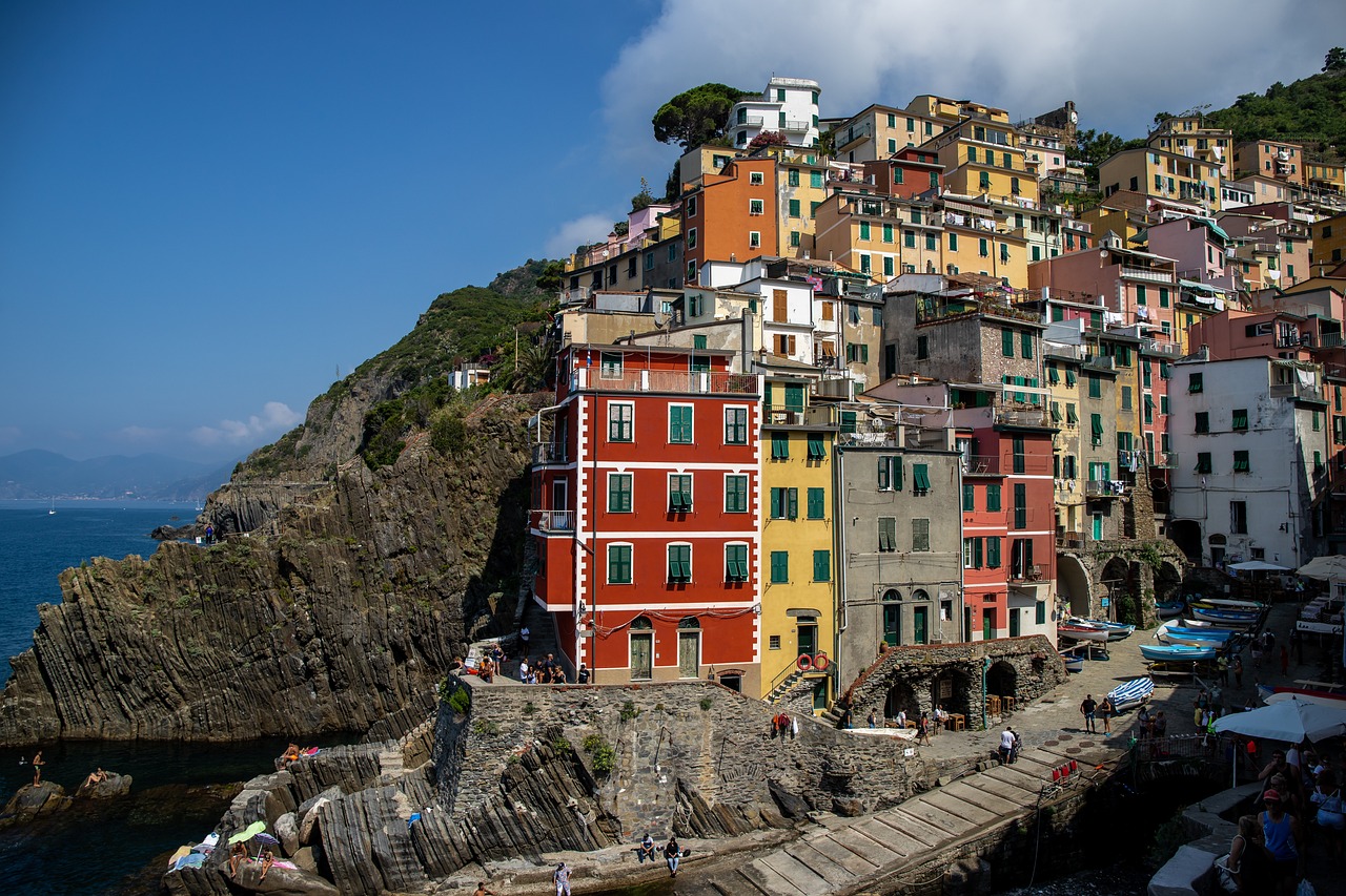 Village - free online jigsaw puzzle photo