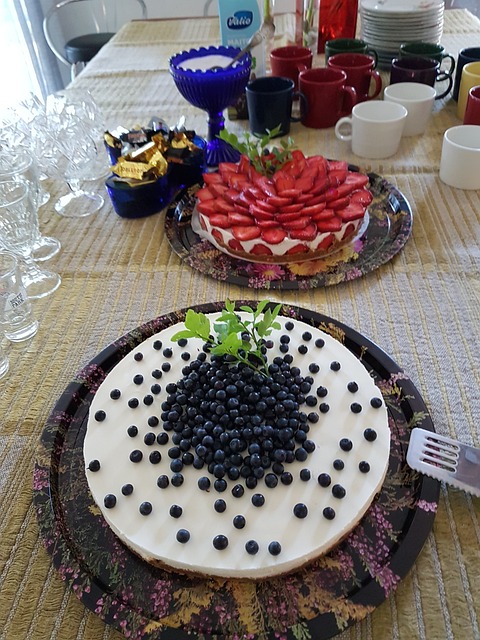 Free Blueberry Cake Strawberry Cake photo and picture