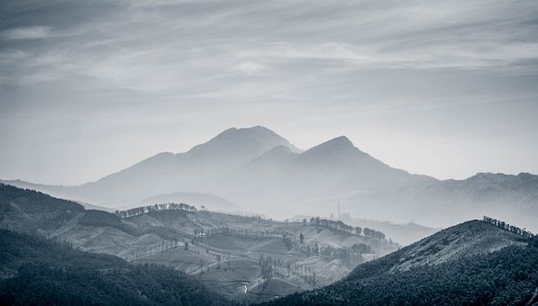 Free Mountain Valley photo and picture