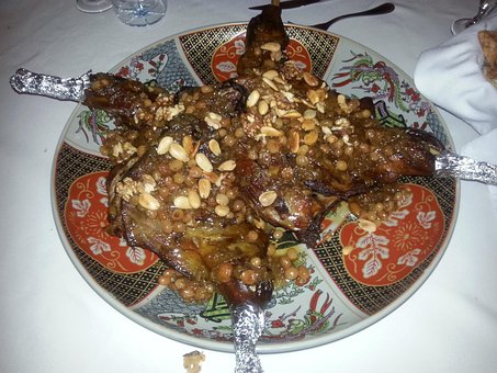 Braten, Lamm, Mandeln, Marokko, Gericht