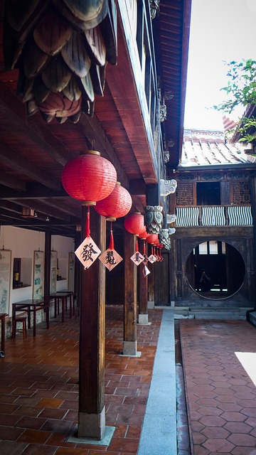 Free Chinese Style Lantern photo and picture