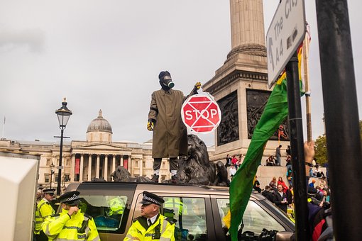 Protesta, Policía, Acción Por El Clima