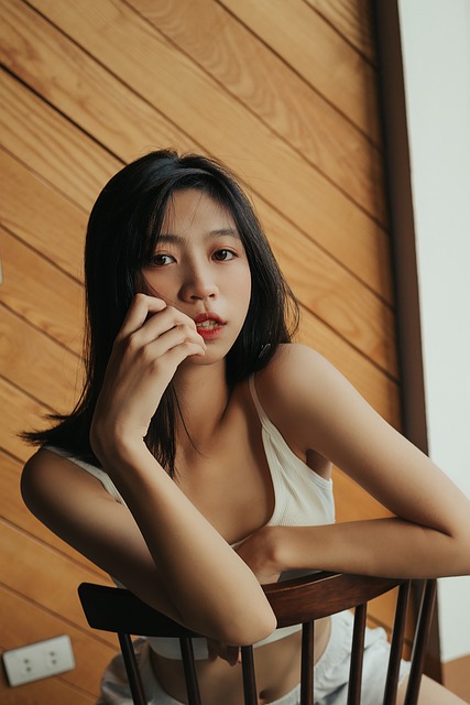Free Model Woman photo and picture