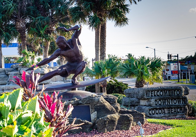 Free Coco Bach Florida Kelly Slater Statue photo and picture