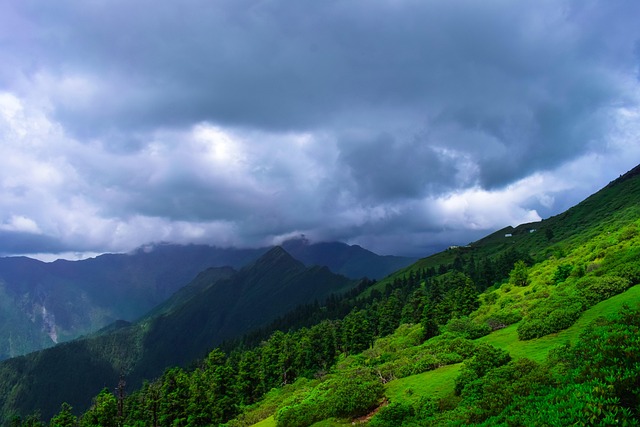 Free Landscape Mountains photo and picture