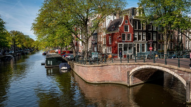 Free Buildings Bridge photo and picture