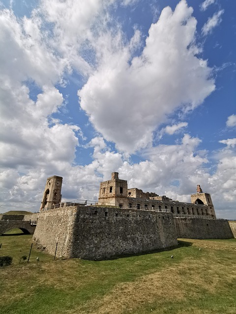 Castelo, As Ruínas Do, Velho