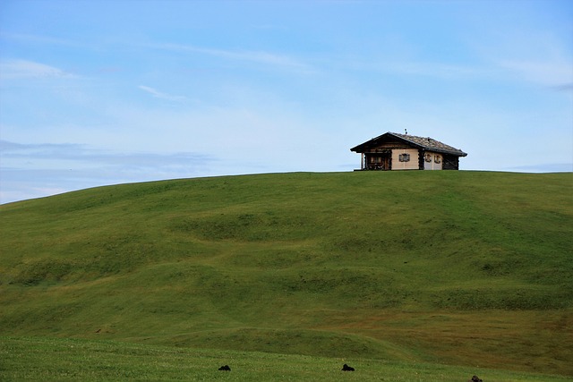 Free Mountain Hut House photo and picture