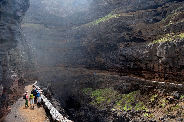 Free Hike Trekking photo and picture
