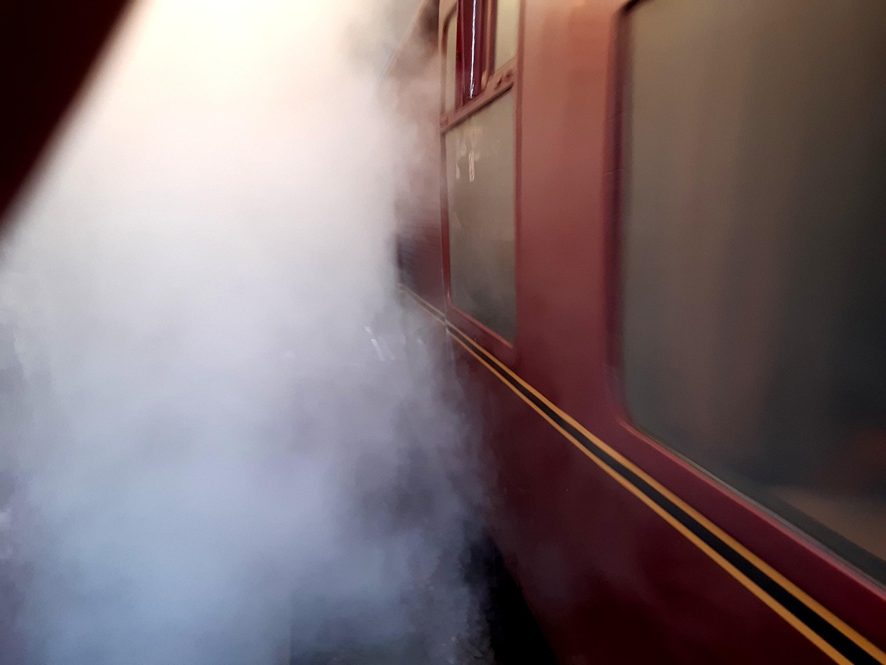 Train électrique à Vapeur Avec Effet Fumée - Kit Non Assemblé, Piles, époque 3, 8-11 Ans