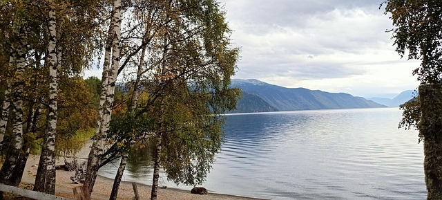 Free Altai Lake photo and picture