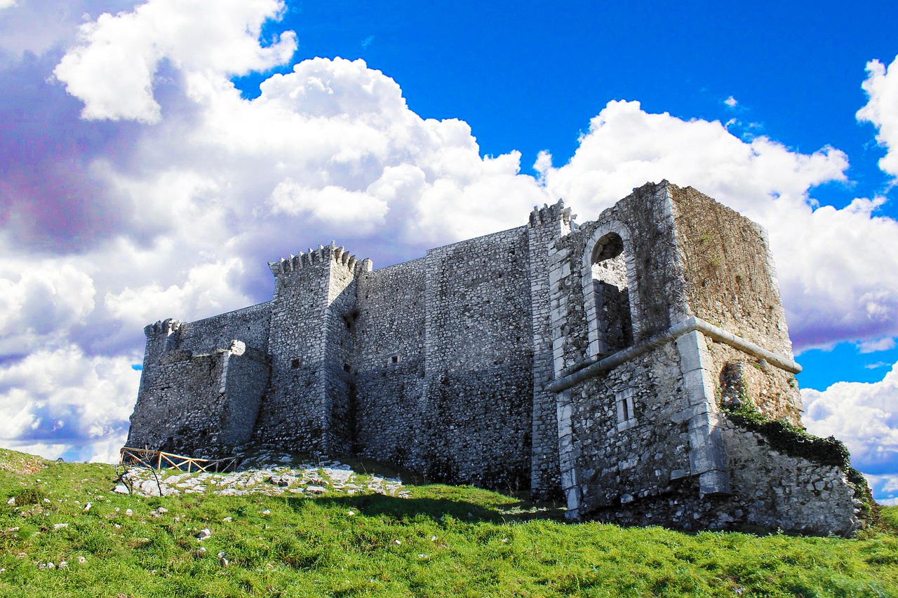 Castle - free online jigsaw puzzle photo