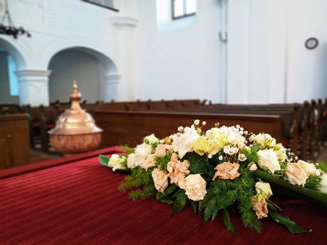 Church Madocsa Master'S Table - Free photo on Pixabay - Pixabay