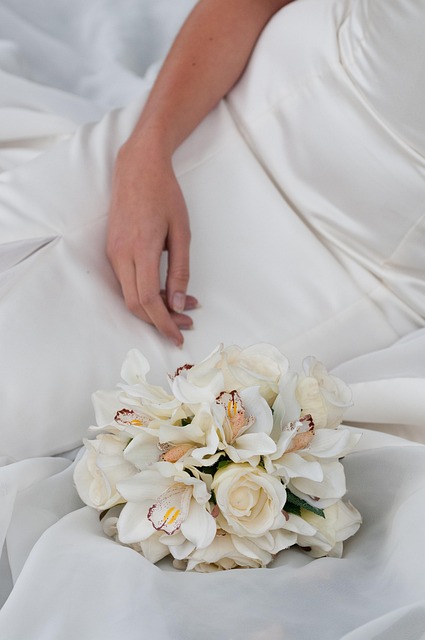 Free Bride Bouquet photo and picture