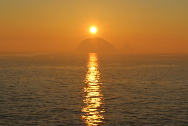 Free Sunset Island photo and picture
