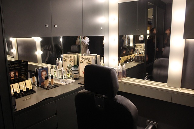 Free Make-Up Center photo and picture