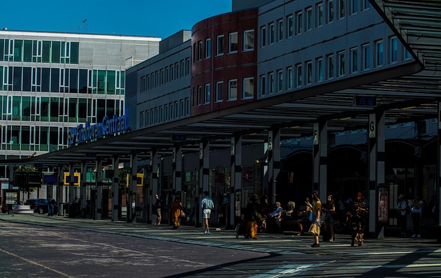 Bahnhof, Menschen, Menge, Stadt