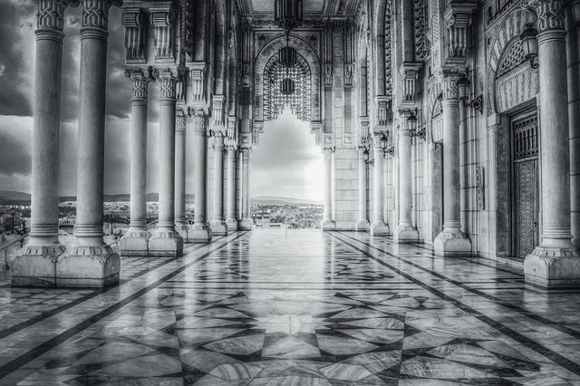 Free Mosque Black Whit photo and picture