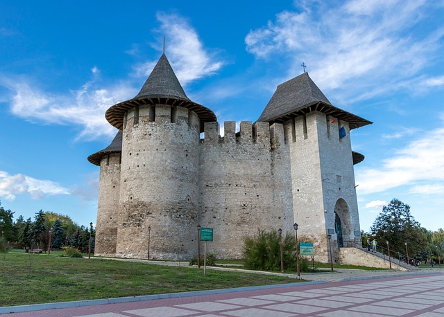 Free Fortress Castle photo and picture