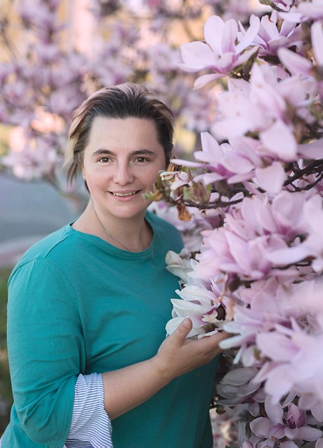 Free Woman Flowers photo and picture