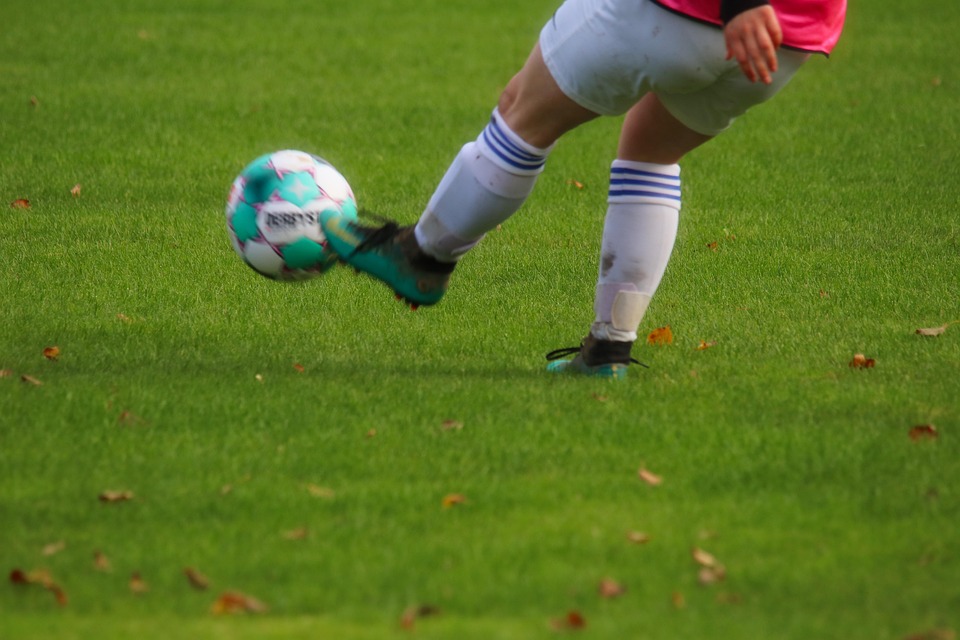 Ugs Schuss Beim Fussball Mit 5 Buchstaben Schuss Pass Fußball - Kostenloses Foto auf Pixabay