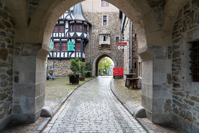 Free Castle Solingen photo and picture