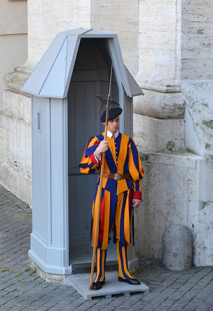 Free Swiss Guard Rome photo and picture