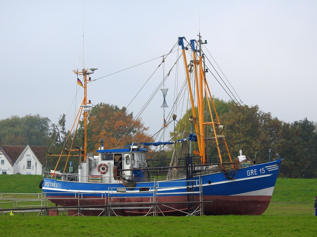Dry Dock Boat Cutter - Free photo on Pixabay - Pixabay