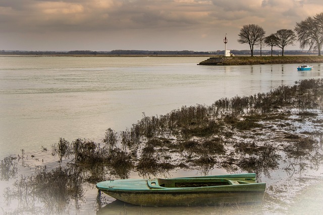 Free Boats Lake photo and picture