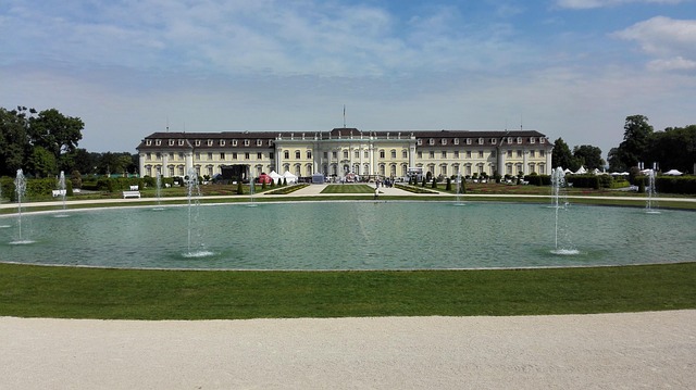43+ Brneather Schloss Teich, Ein zauberhafter teich am fuße vom