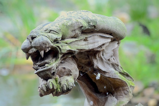 Free Woodside Carvings photo and picture