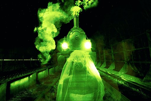 Fantasma, Víspera De Todos Los Santos