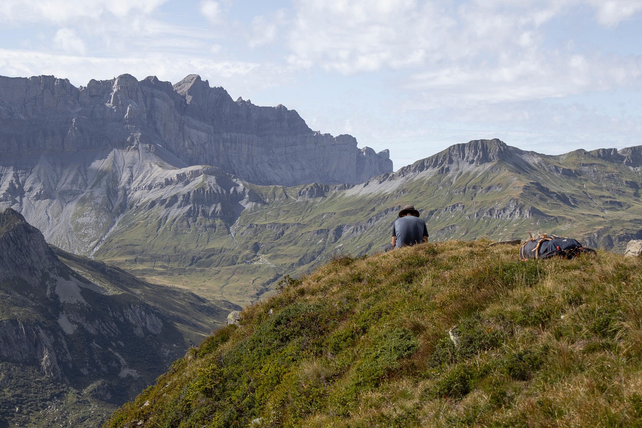 Mountaineer Man Mountains - Free photo on Pixabay