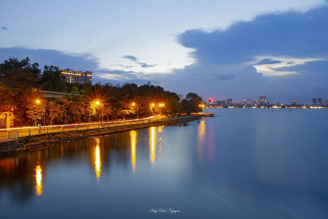 Free Landscape Lake photo and picture