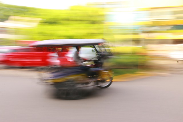 Free Speed Blur Tricycle photo and picture