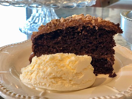 Free Chocolate Cake photo and picture
