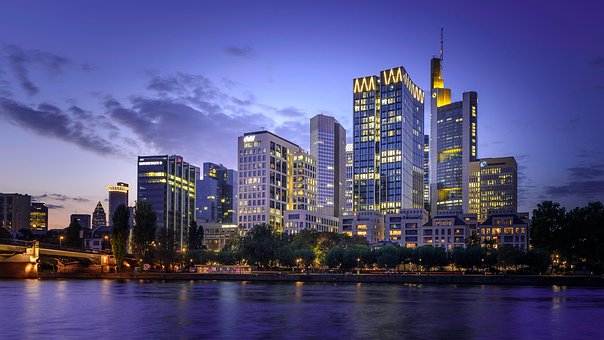 Frankfurt, Orizont, Zgârie-Nori