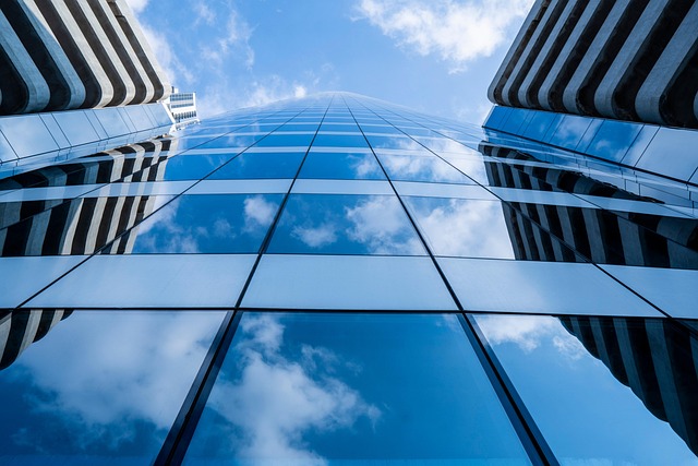 Reflexión, Simetría, Arquitectura