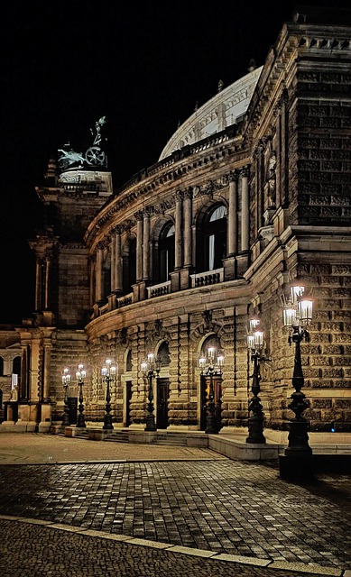 Free Architecture Lamps photo and picture
