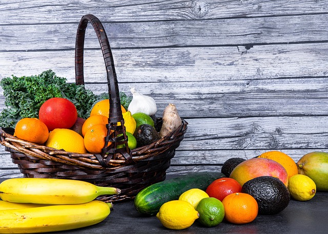 Free Fruit-Basket Fresh photo and picture