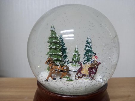 Free Snowball Snow photo and picture