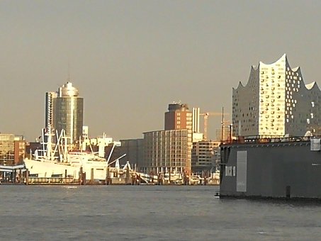 Hamburg, Elbphilharmonie, Elbe