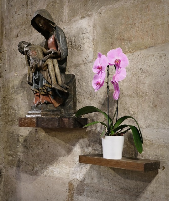 Free Holy Maria photo and picture