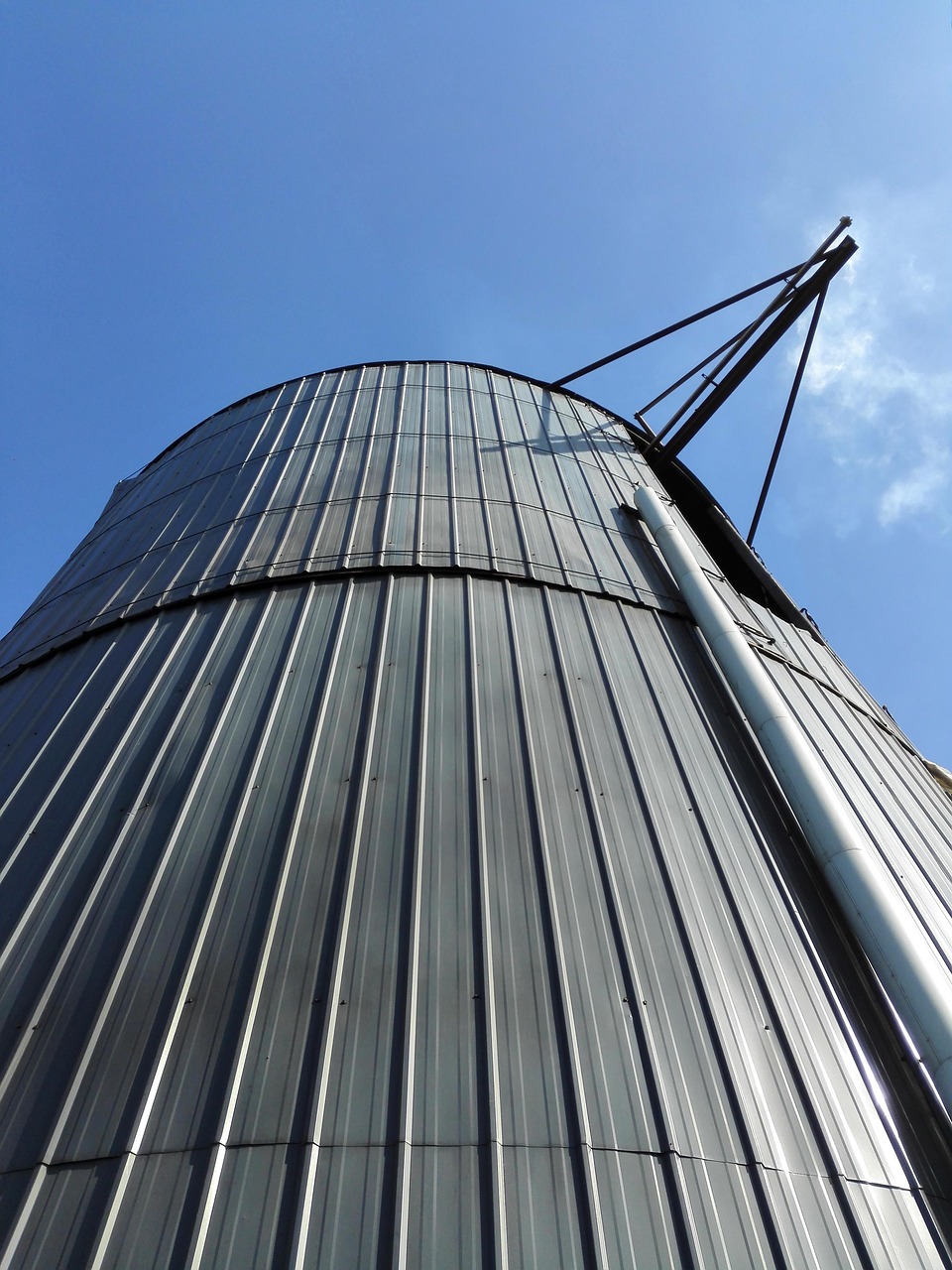 blue-sky-storage-tank-free-photo-on-pixabay-pixabay